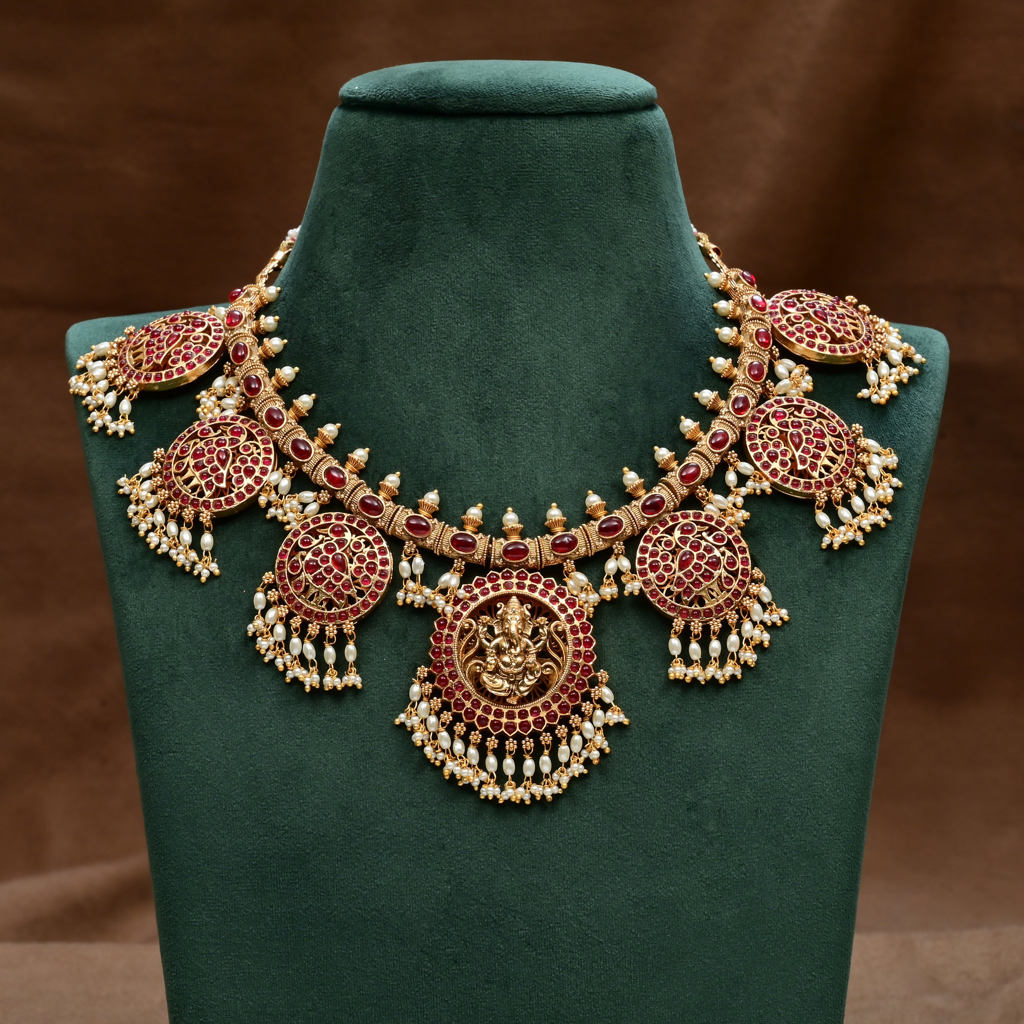 Temple Necklace Set