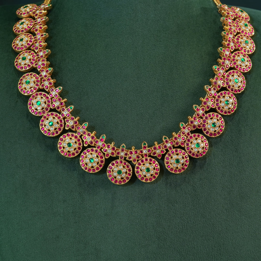 Kundan Bottu Mala