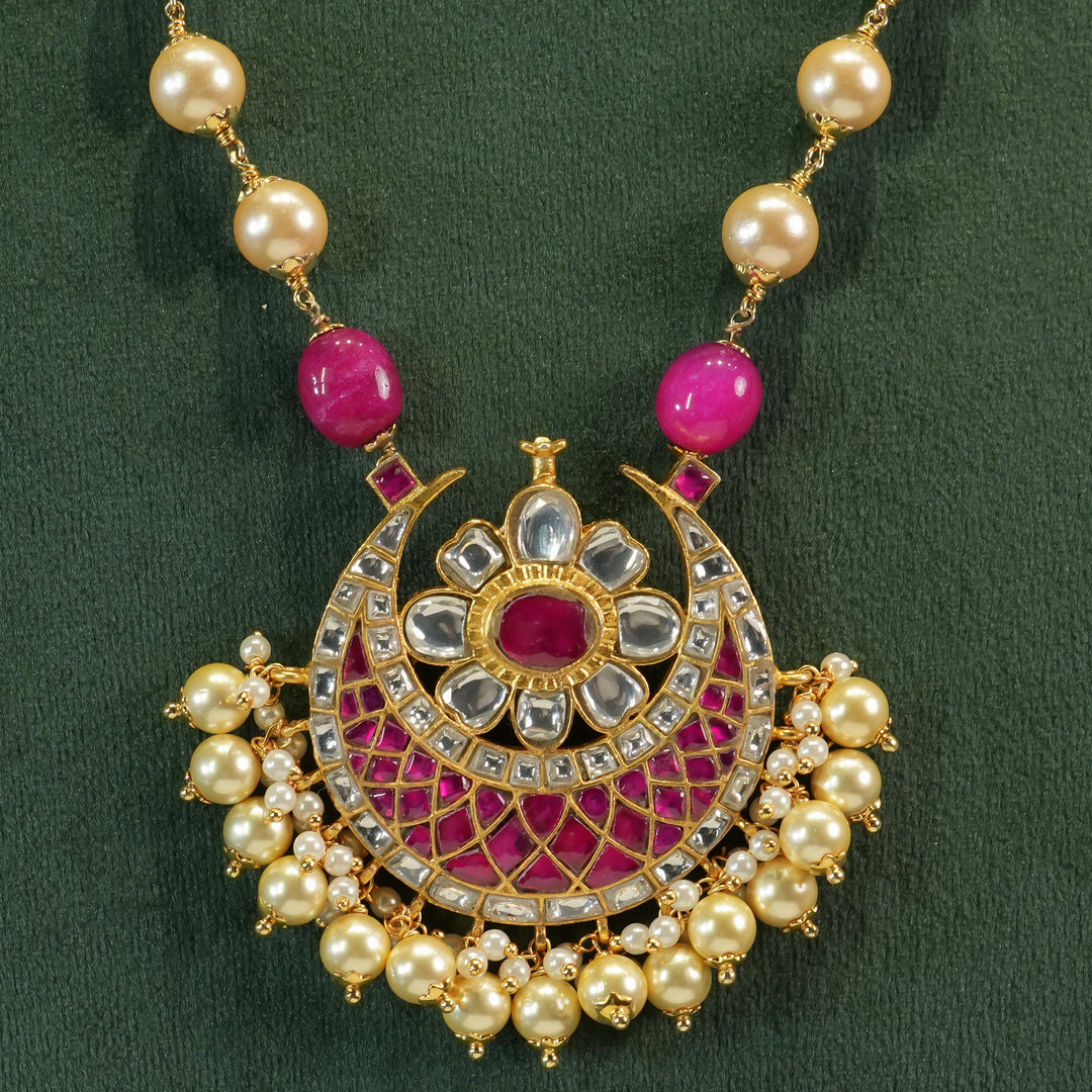 Kundan Bandhai Mala