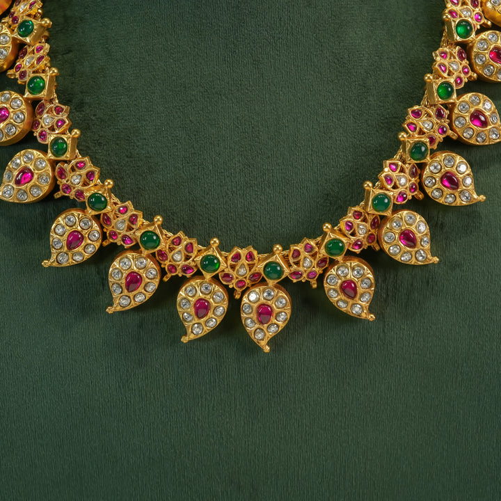 Kundan Necklace Set