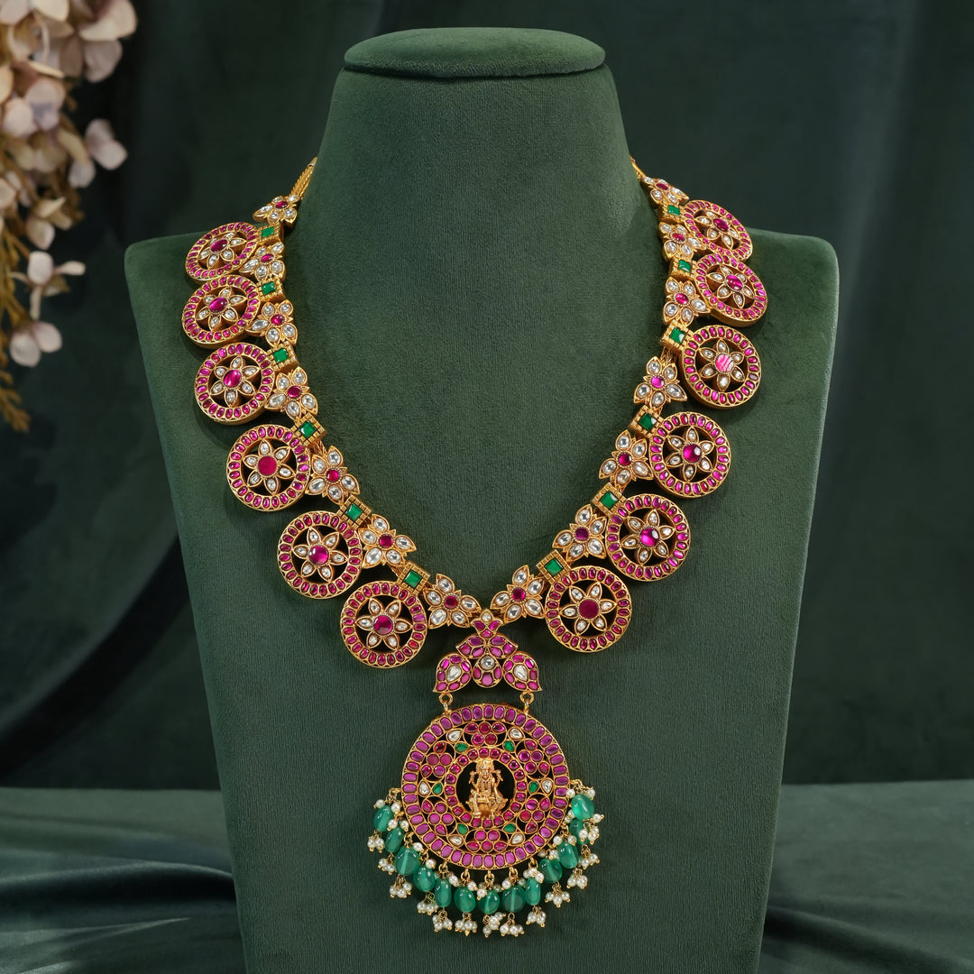 Kundan Bottu Mala