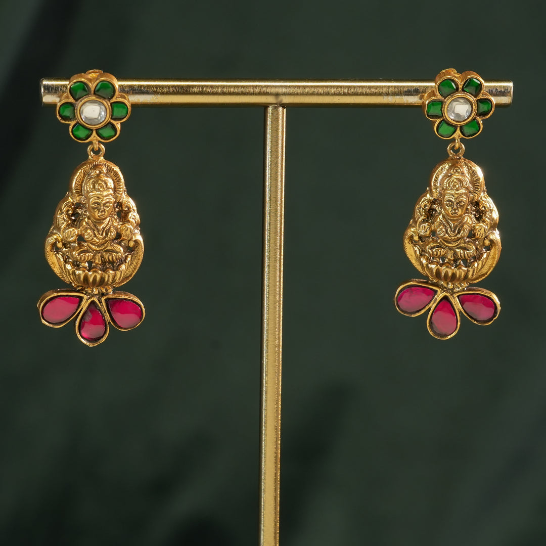Kundan Necklace Set