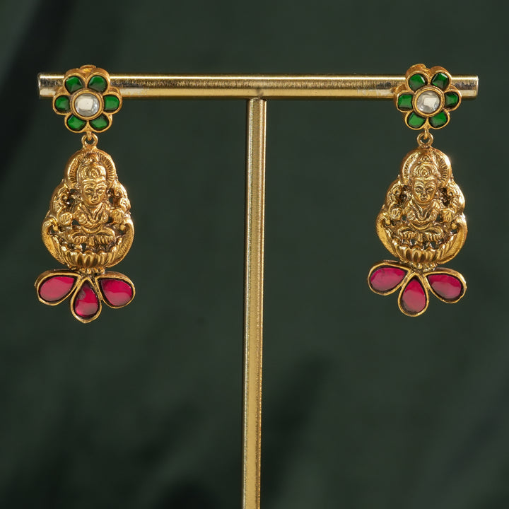 Kundan Necklace Set