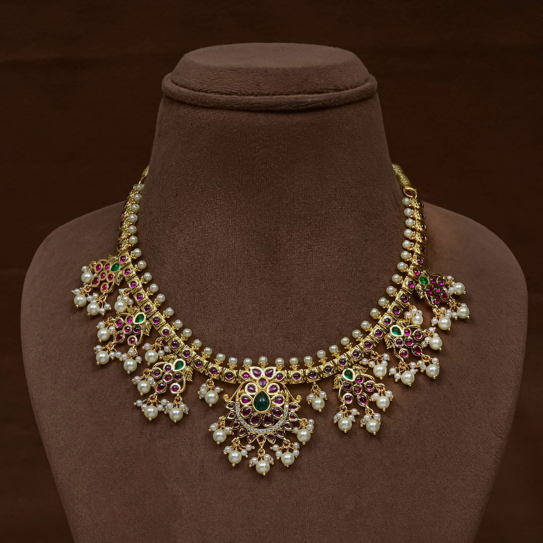 Guttapusal Necklace Set