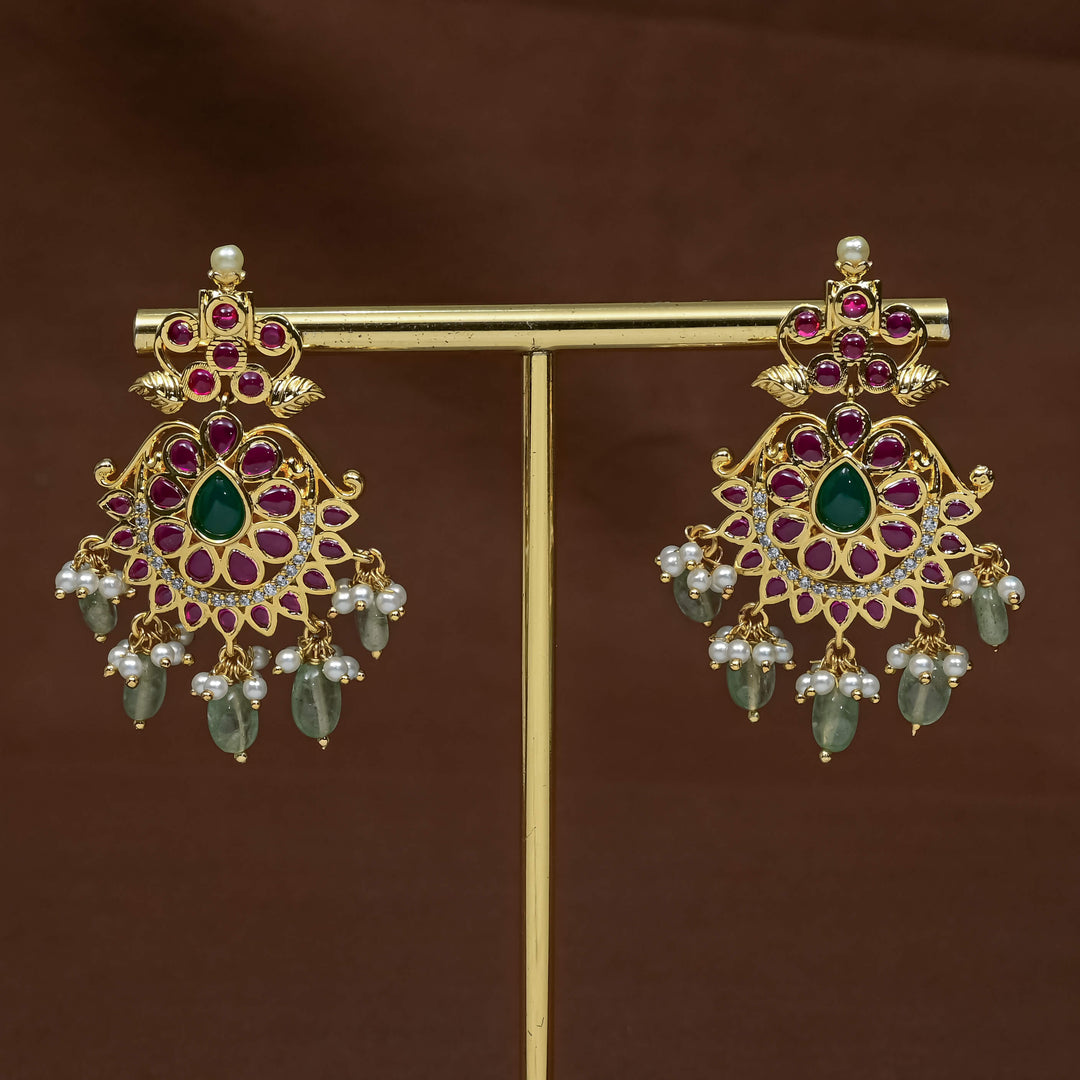 Guttapusal Necklace Set