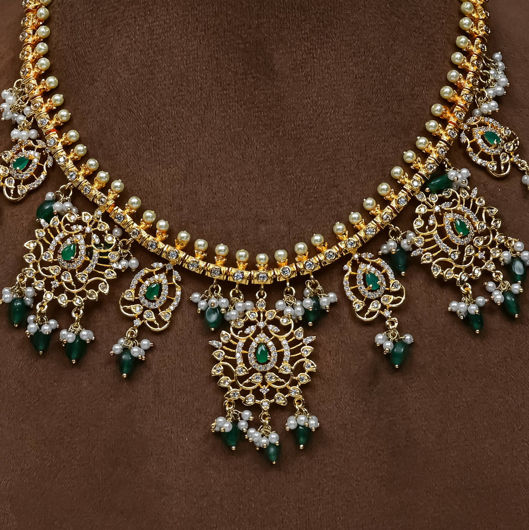 Guttapusal Necklace Set