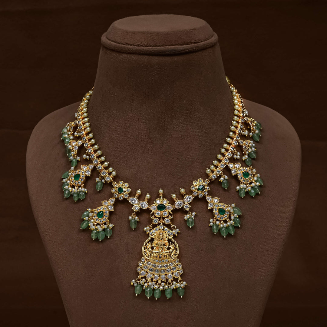 Guttapusal Necklace Set