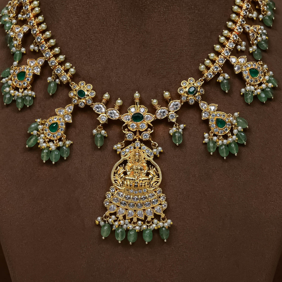 Guttapusal Necklace Set
