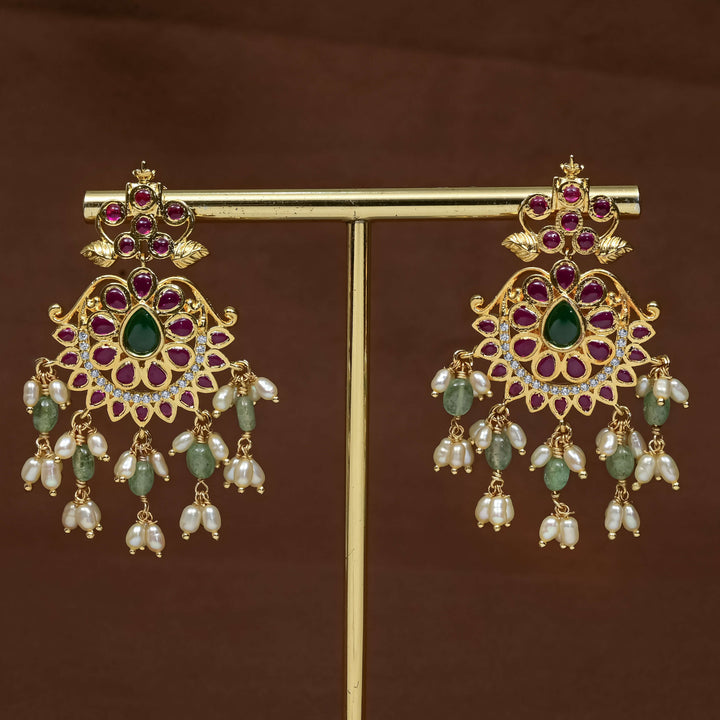 Guttapusal Necklace Set