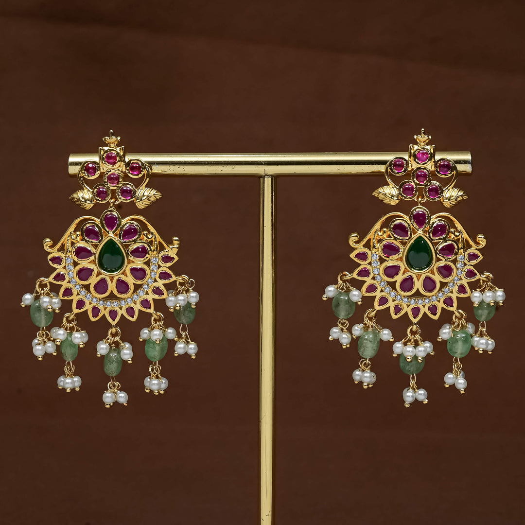 Guttapusal Necklace Set