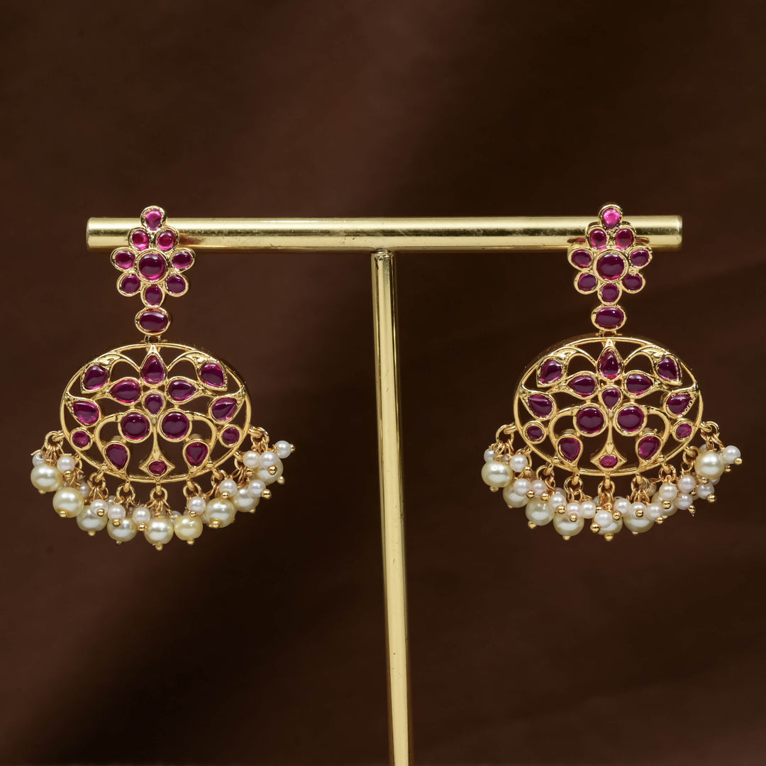 Guttapusal Necklace Set