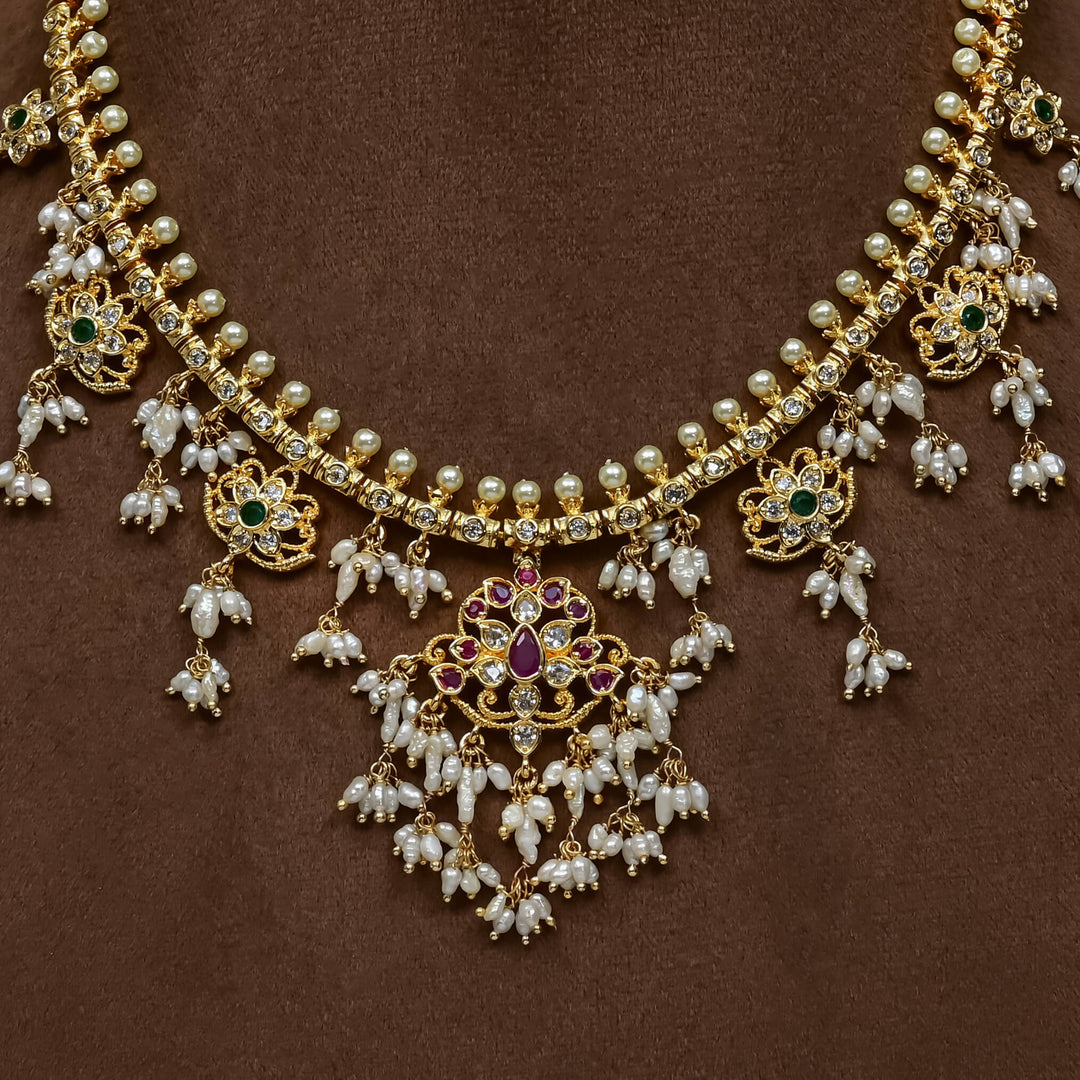 Guttapusal Necklace Set