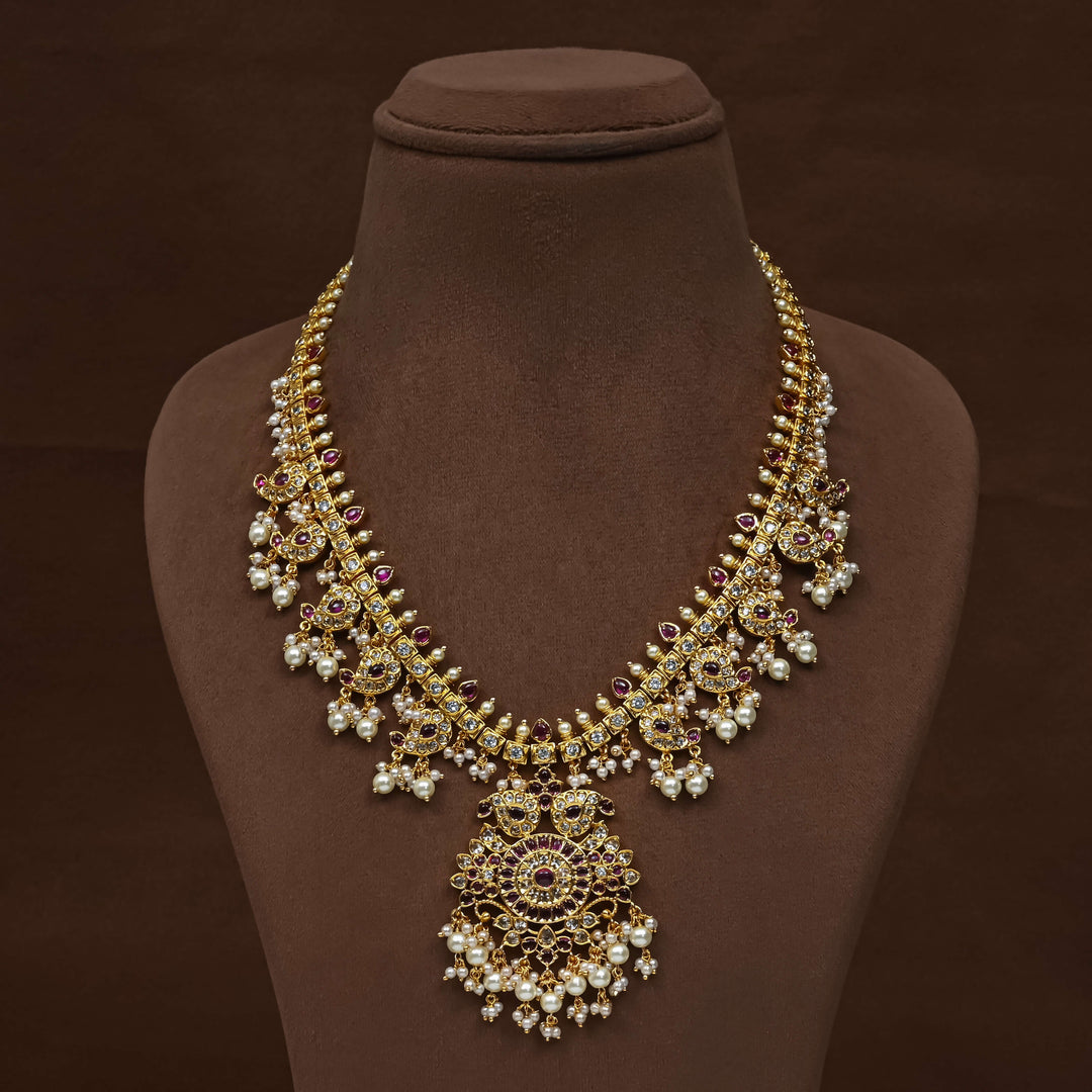 Guttapusal Necklace Set