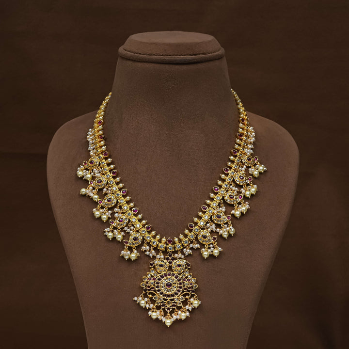 Guttapusal Necklace Set
