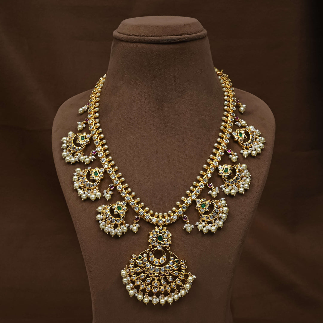Guttapusal Necklace Set