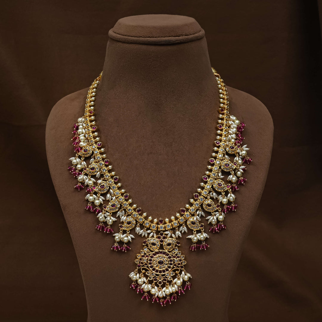 Guttapusal Necklace Set