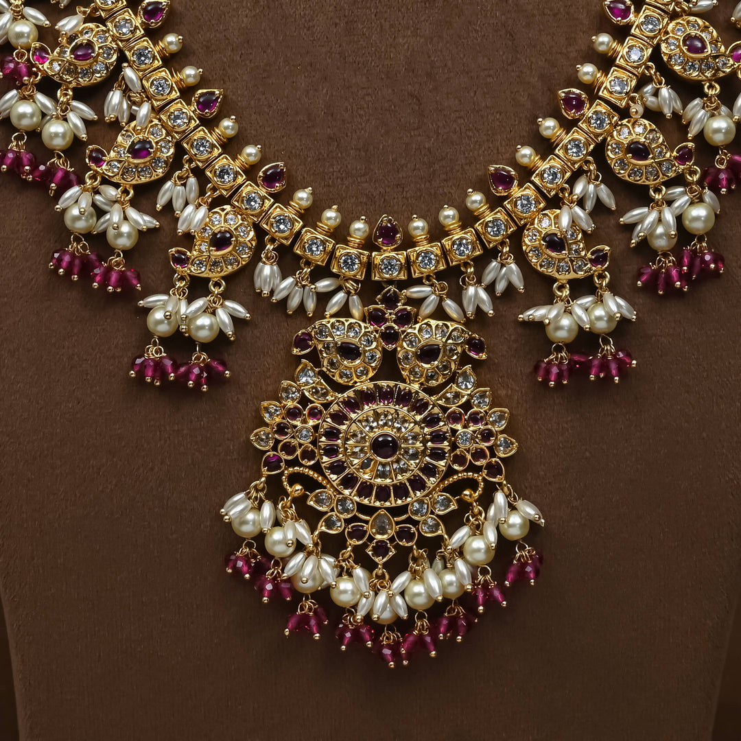 Guttapusal Necklace Set