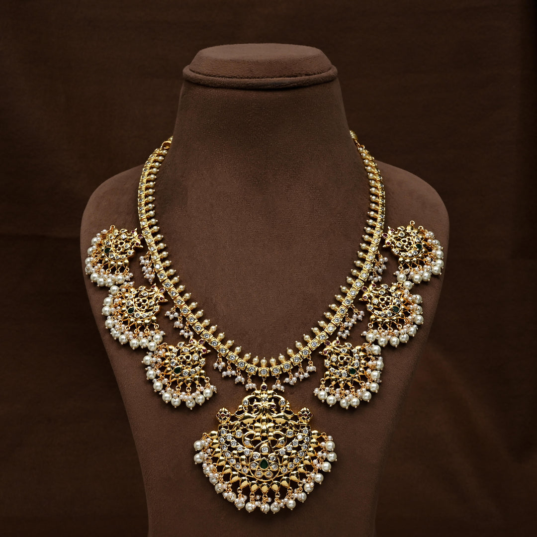 Guttapusal Necklace Set