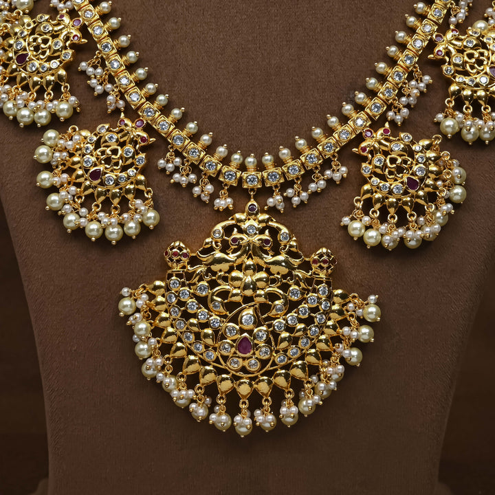 Guttapusal Necklace Set