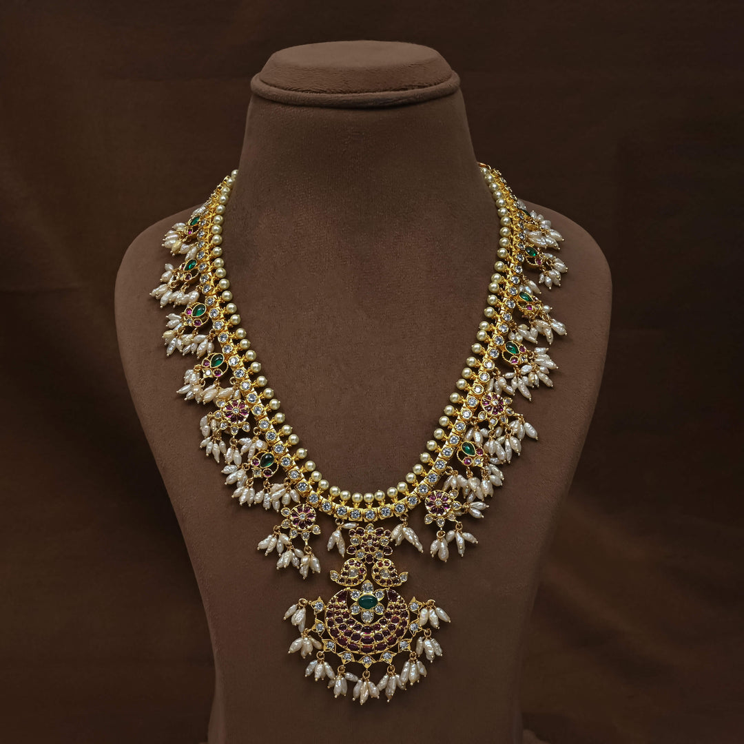 Guttapusal Necklace Set