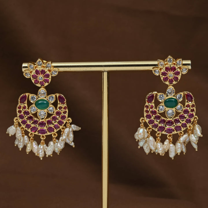 Guttapusal Necklace Set