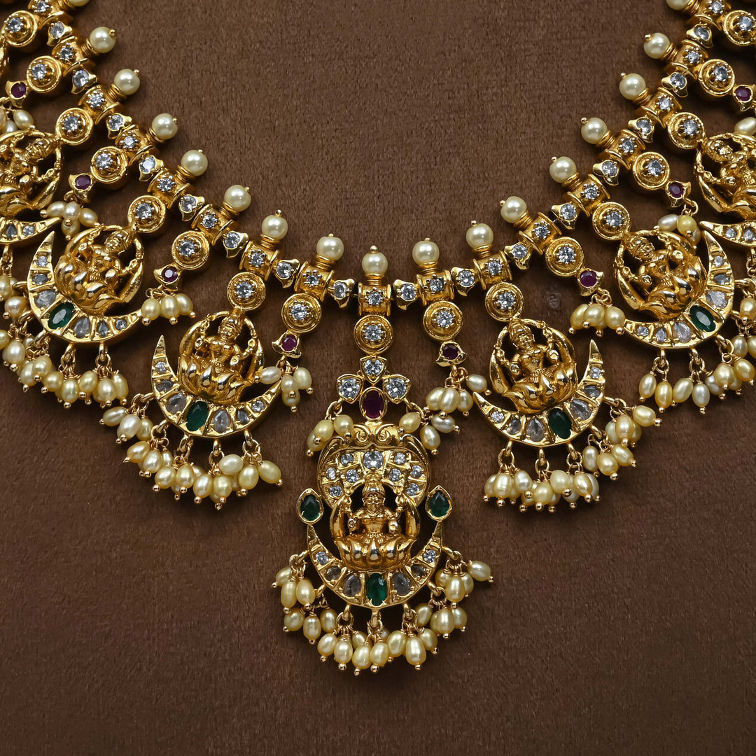 Guttapusal Necklace Set