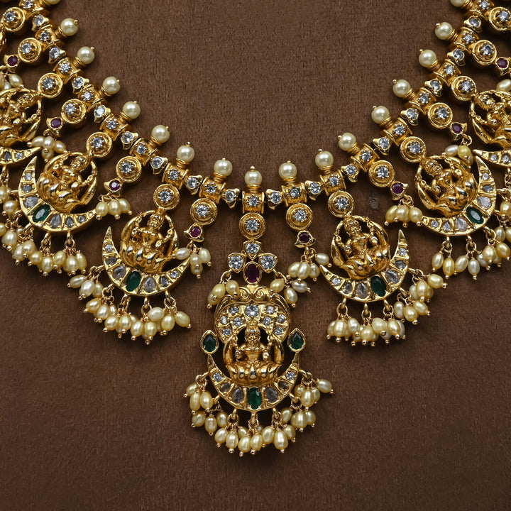 Guttapusal Necklace Set