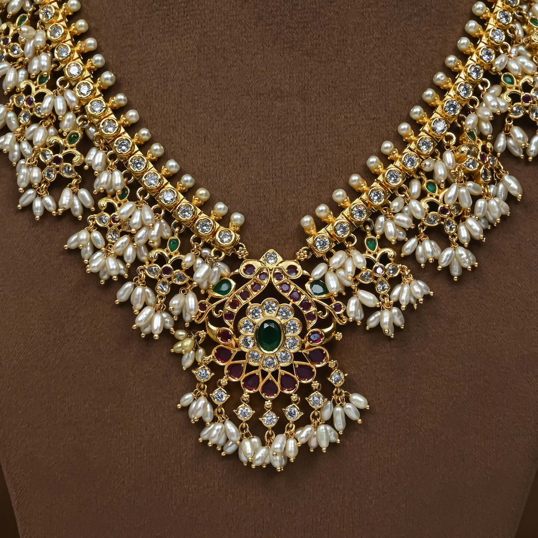 Guttapusal Necklace Set
