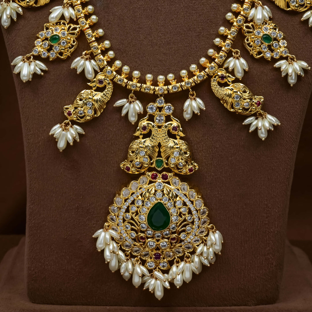 Guttapusal Necklace Set