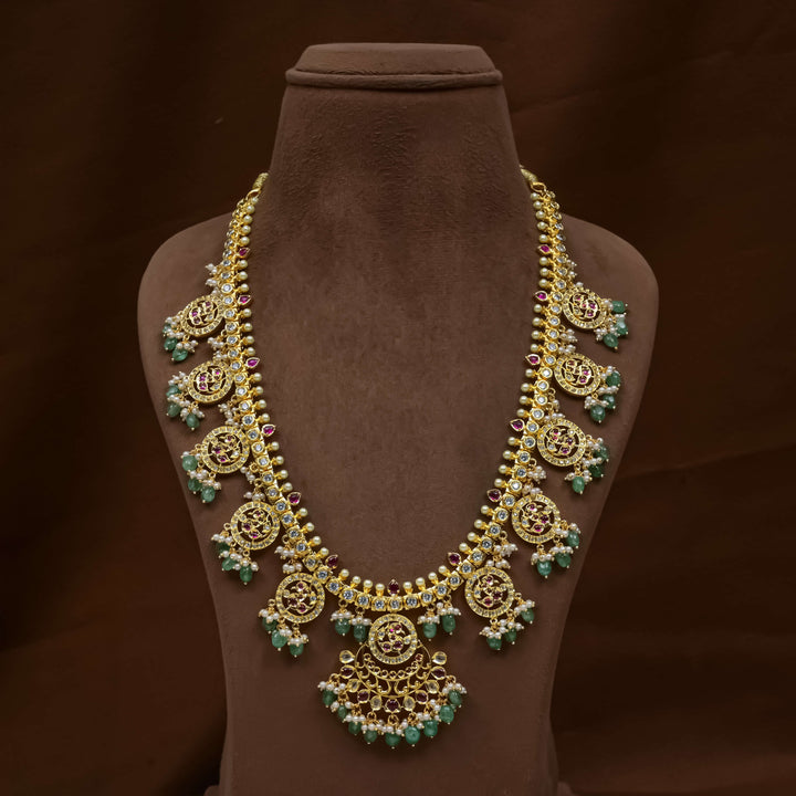 Guttapusal Necklace Set