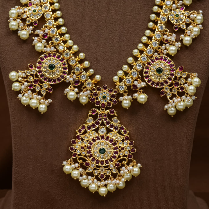 Guttapusal Necklace Set