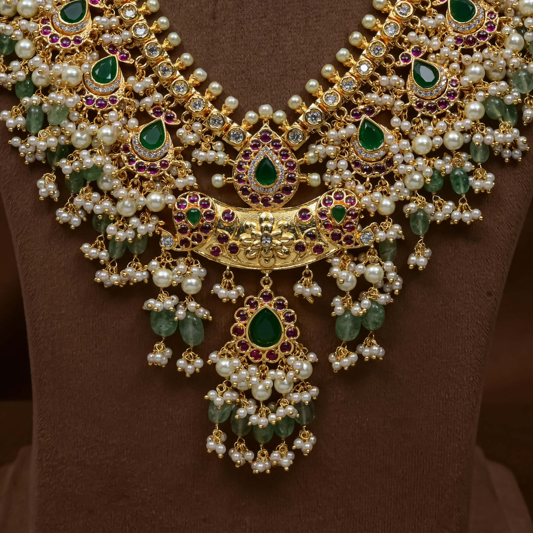 Guttapusal Necklace Set