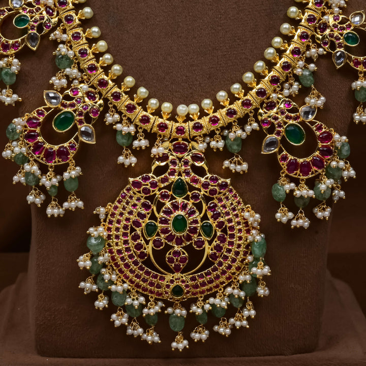 Guttapusal Necklace Set