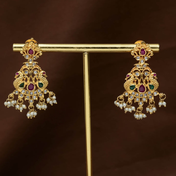 Guttapusal Necklace Set