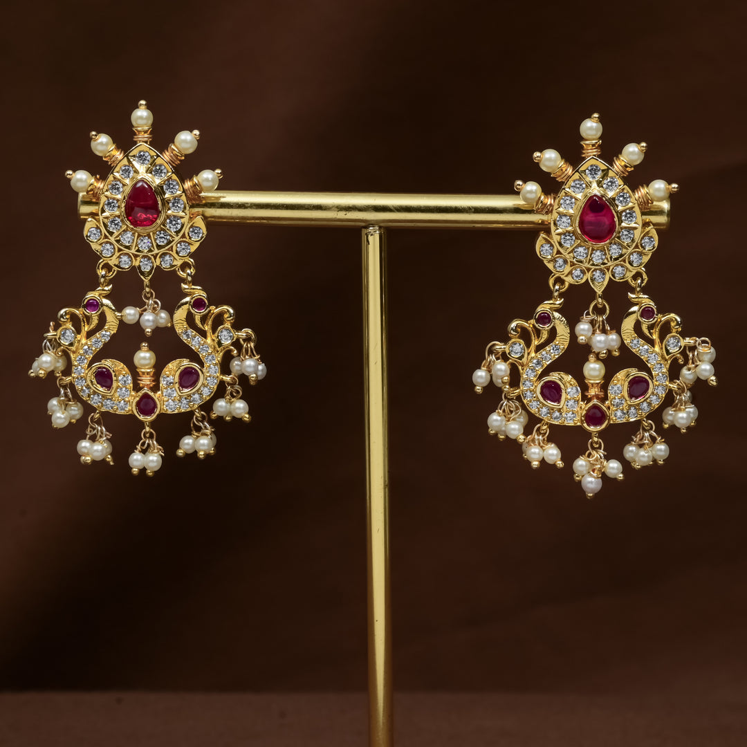 Guttapusal Necklace Set