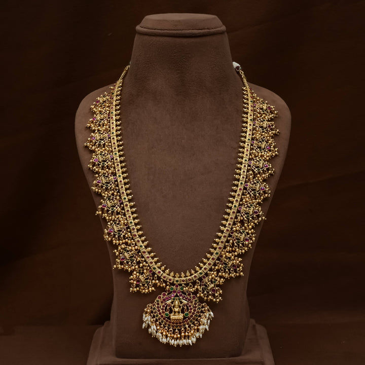 Guttapusal Necklace Set