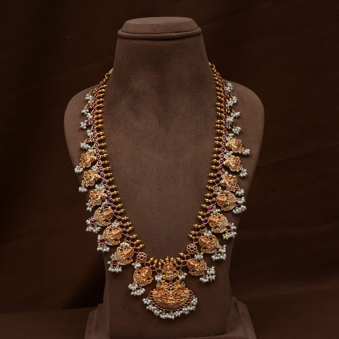 Guttapusal Necklace Set