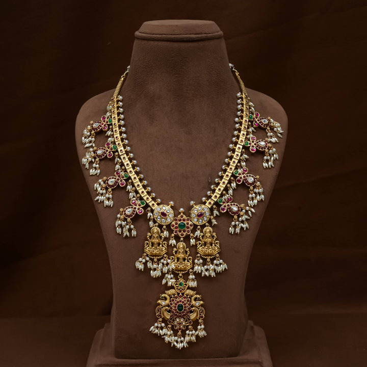Guttapusal Necklace Set