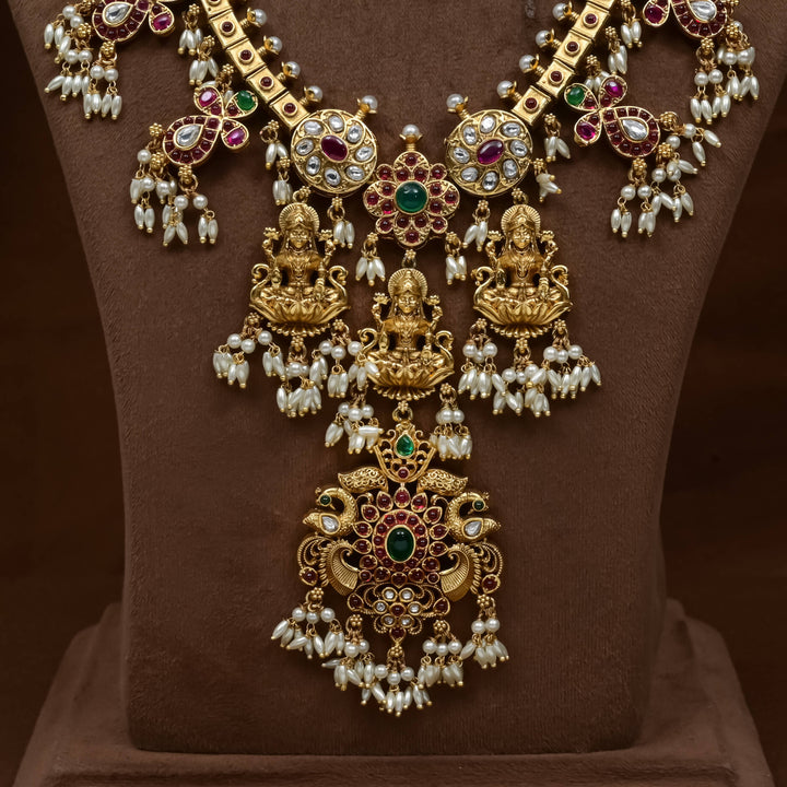 Guttapusal Necklace Set
