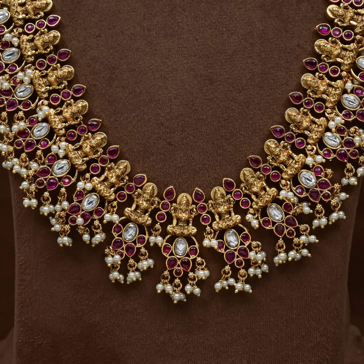 Guttapusal Necklace Set