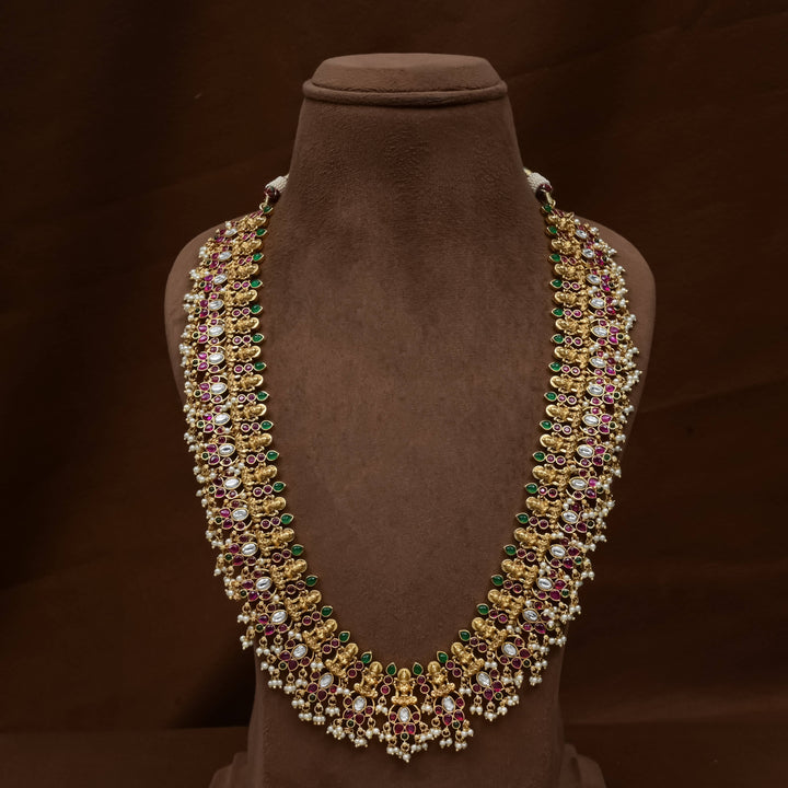 Guttapusal Necklace Set