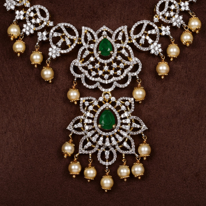Close-up of Hriday collection of 92.5 silver short necklace with CZ stones, intricate  design for bridal and festive wear by Sri fine jewellery, Hyderabad.
(https://www.srifinejewellery.com)