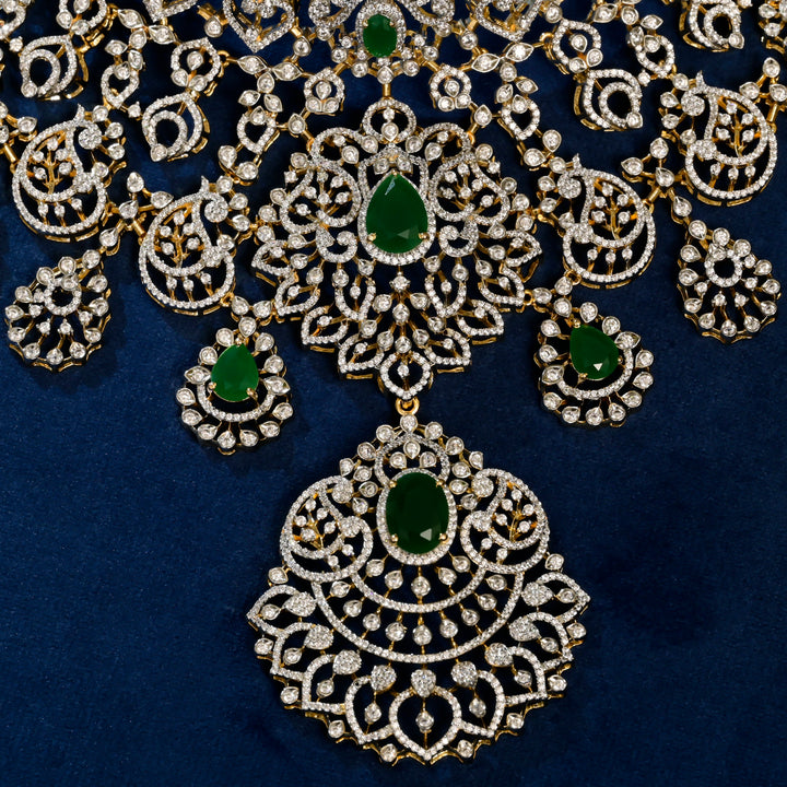 Front close-up view of premium 92.5 silver cz emerald choker with intricate detailing by Sri Fine Jewellery, Hyderabad (https://srifinejewellery.com)