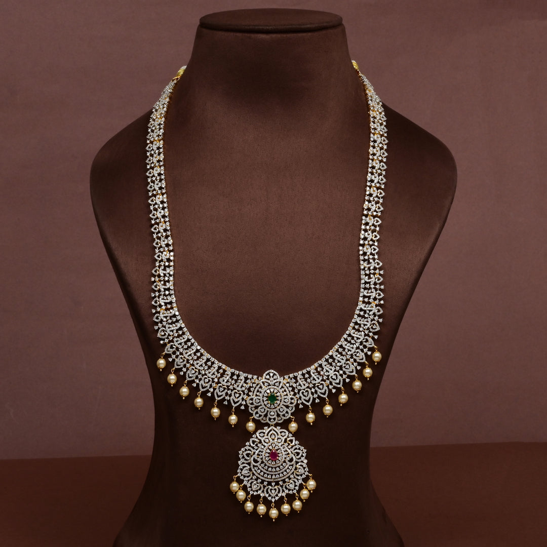 Luxury bridal necklace in 92.5 silver with cz stones and intricate design, handcrafted wedding jewellery for brides by Sri Fine Jewellery, Hyderabd
(https://srifinejewellery.com)