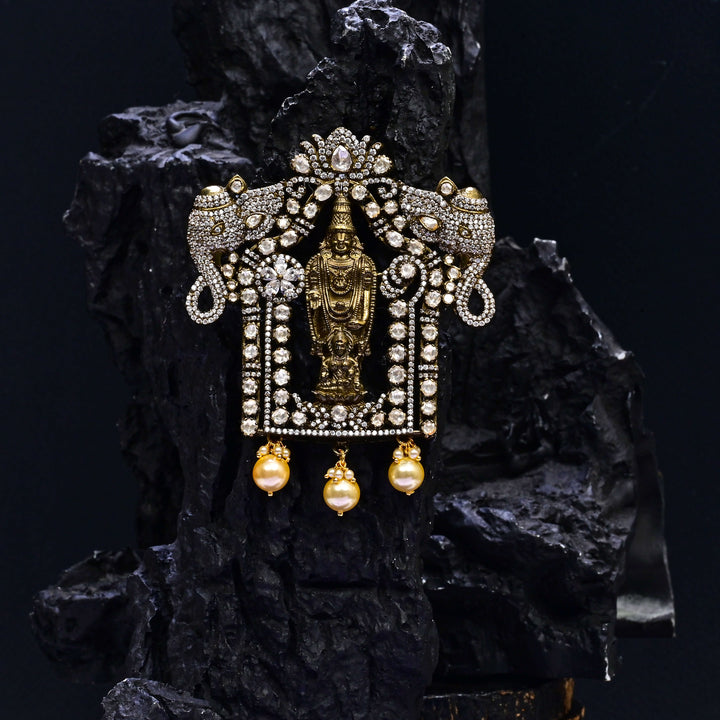 Victorian Pendant