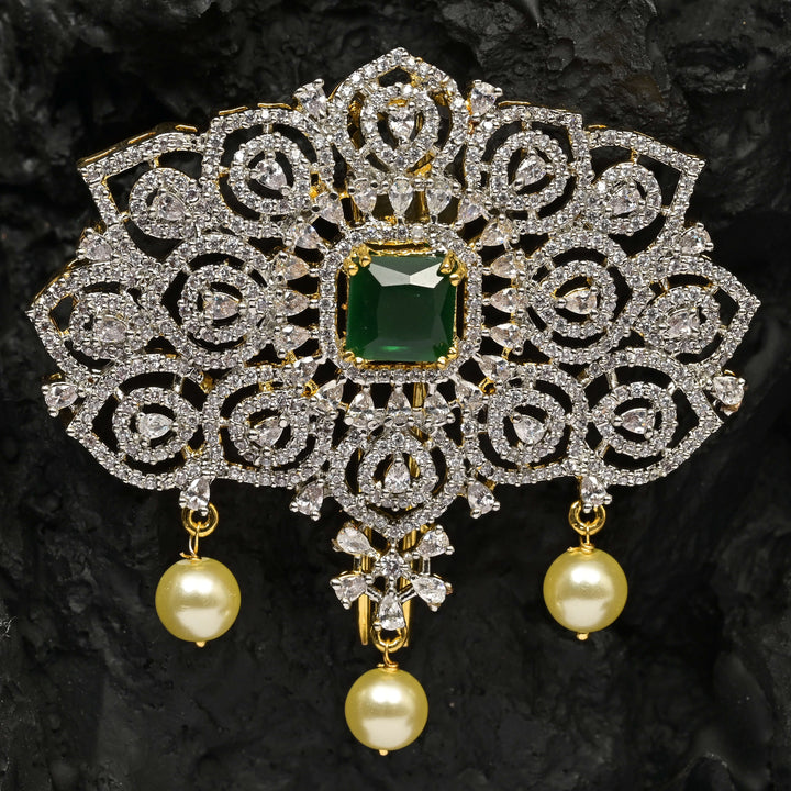 Emerald Jada Billa