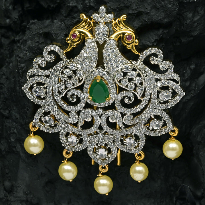 Emerald Jada Billa