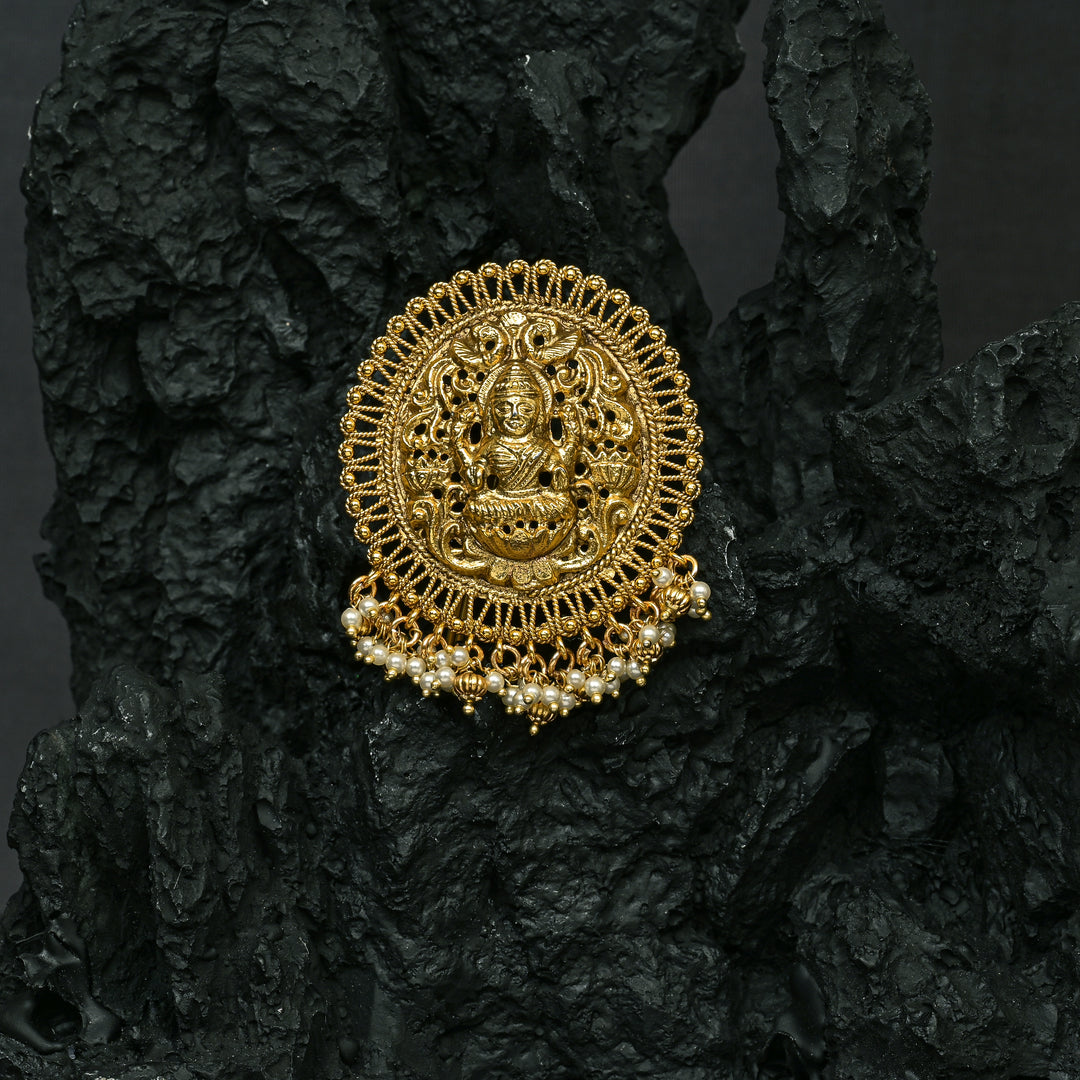Temple Jada Billa