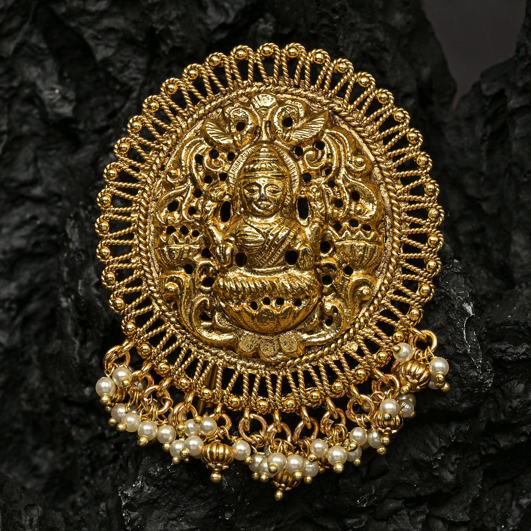 Temple Jada Billa