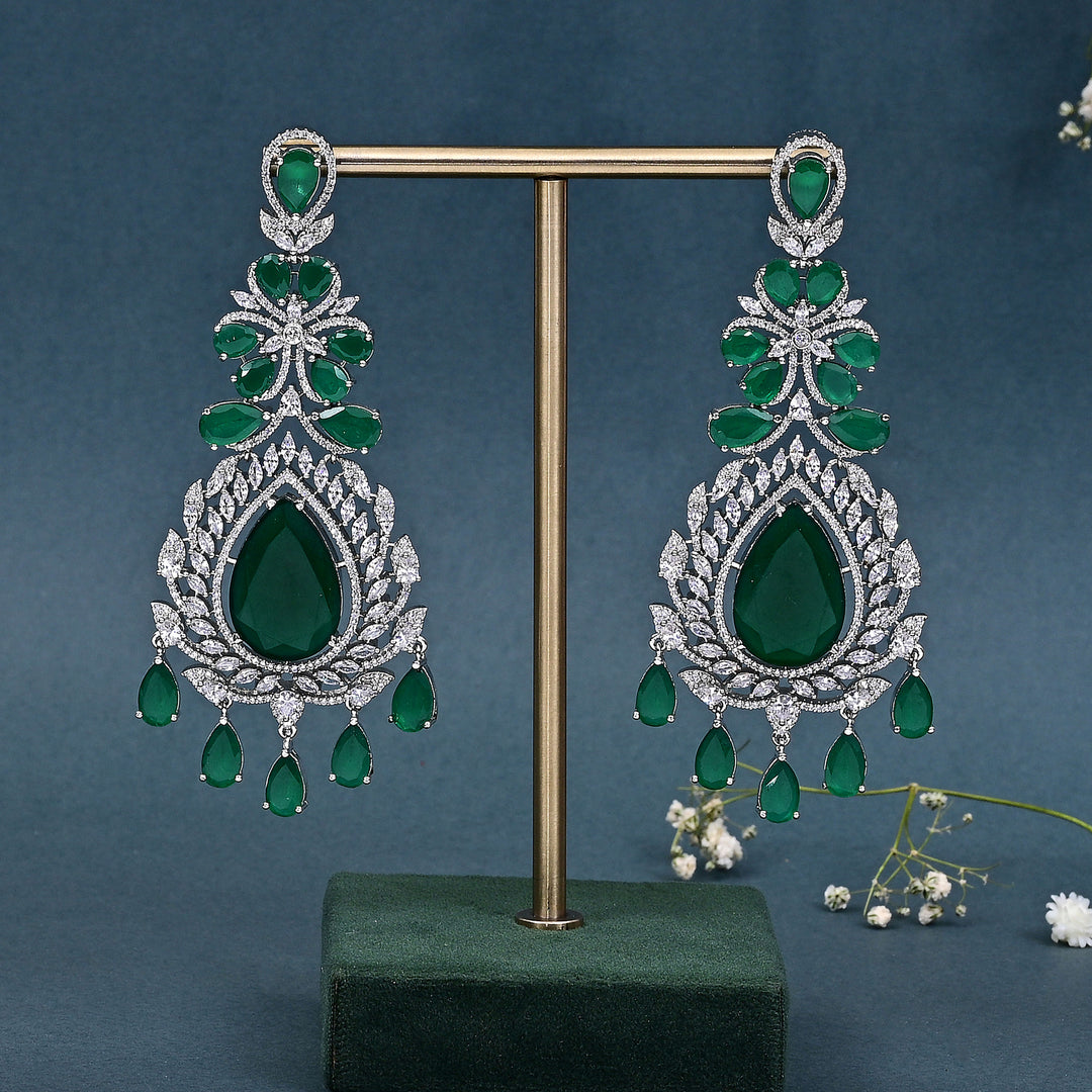 CZ Emerald Exclusive Necklace Set